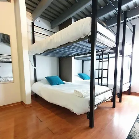 Habitacion Para 8 Personas En Polanco Literas